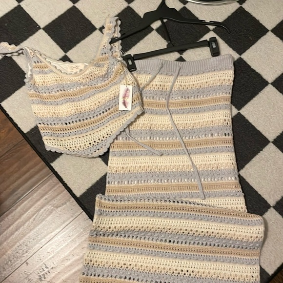 Jessica Simpson 2-piece skirt set - Picture 1 of 6